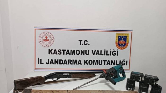 Kastamonu'da define avcılarına suçüstü baskın! Gözaltılar var!