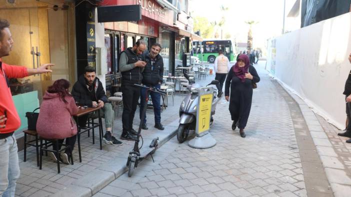 Denizli'de sokağa beton parçaları yağdı!