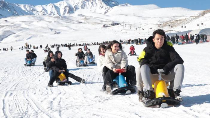 Erciyes'te hafta sonu yoğunluğu