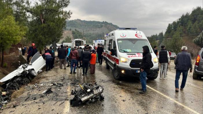 Kahramanmaraş'ta feci kaza! 3’ü ağır, 10 yaralı