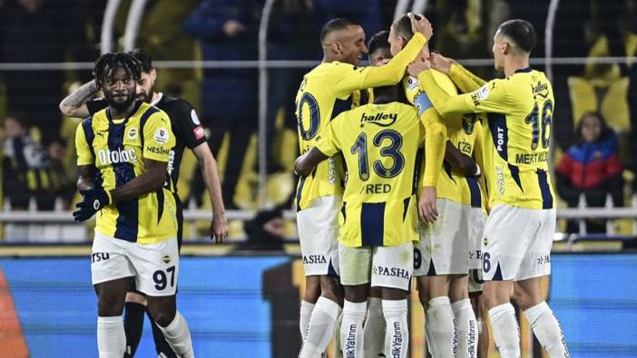 Fenerbahçe ilk yarıda beklentilerin altında kaldı