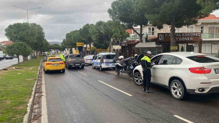 Çeşme’de yaya geçidi ihlali yapan 53 sürücüye işlem