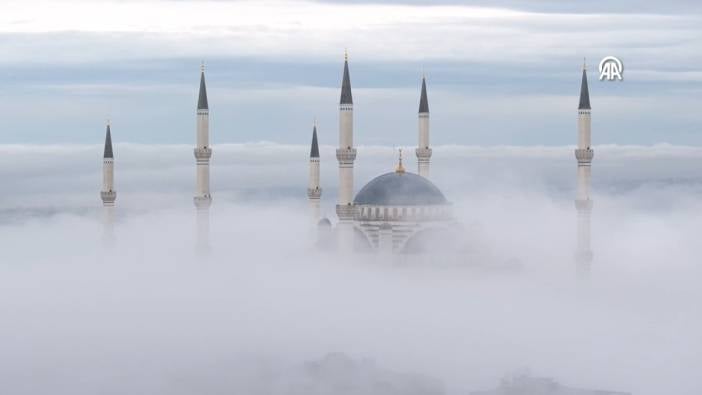 İstanbul'da sis adeta büyüledi!