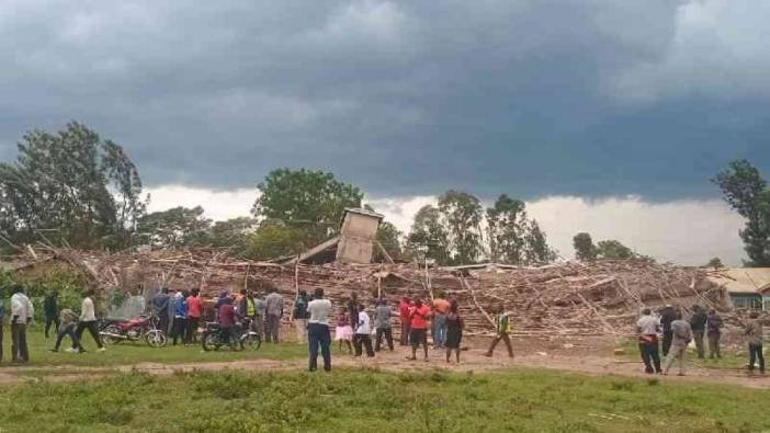 İnşaat hâlindeki bina çöktü: Enkaz altında çok sayıda kişi var