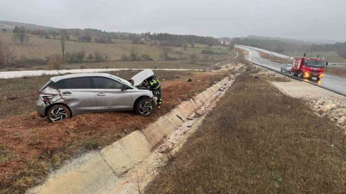 Bilecik’te kontrolden çıkan araç tarlaya uçtu: 1 yaralı