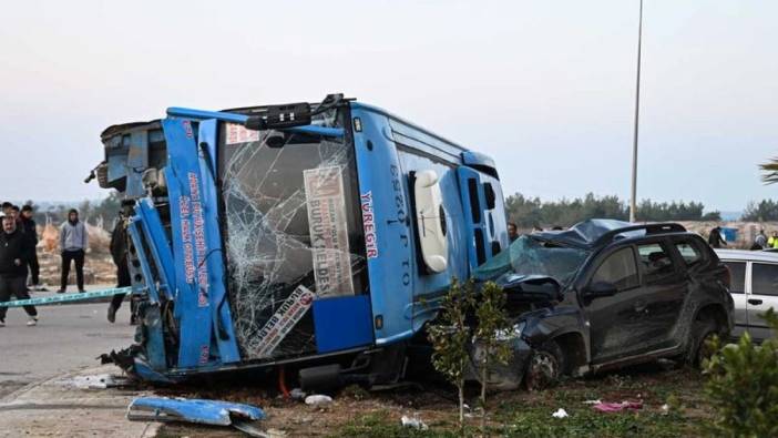 Adana'da cip ile halk otobüsünün çarpıştığı kazada 7 kişi yaralandı