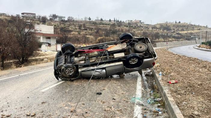 Adıyaman'da kamyonet takla attı!