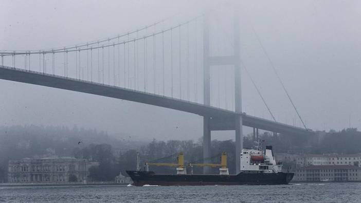 İstanbul Boğazı çift yönlü gemi trafiğine kapatıldı (1 Ocak 2025)