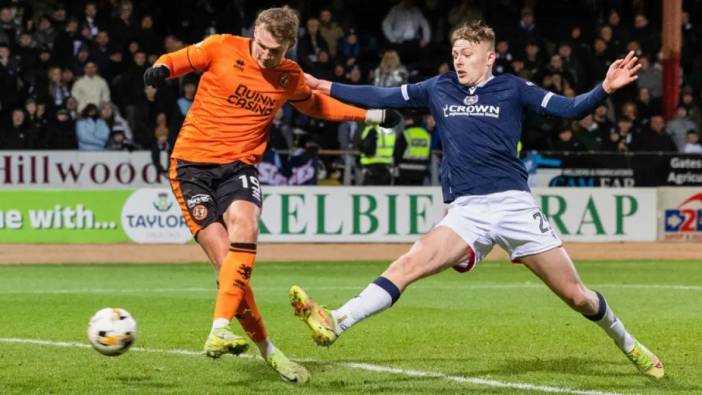 Dundee United derbide son dakika golüyle kazandı