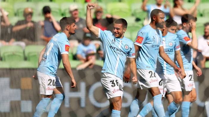 Melbourne City gençlerle galip geldi