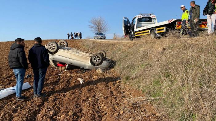 Osmaniye’de kontrolden çıkan otomobil takla attı! 2 yaralı