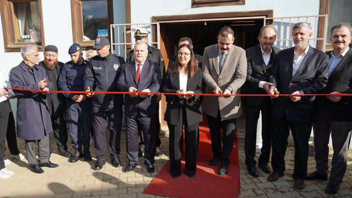 Yalova Armutlu’da Sanat Ödülleri Töreni yapıldı