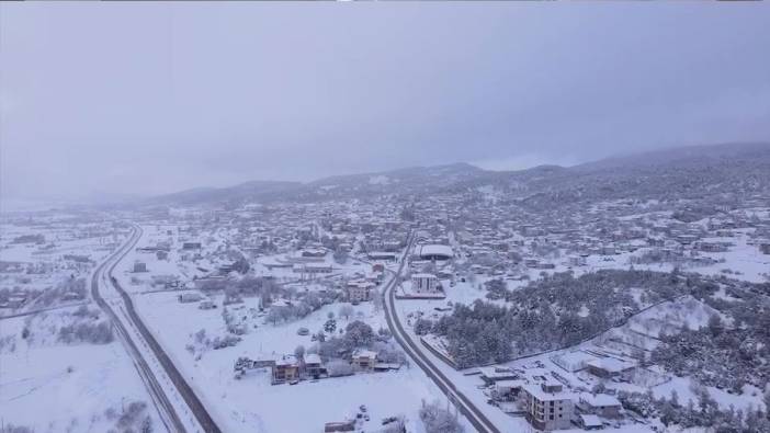 Çameli’nden doğayla karın bütünleşmesi görenleri büyüledi