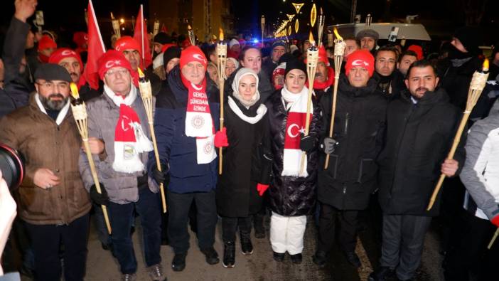 Dondurucu soğukta Sarıkamış Şehitleri için yürüdüler