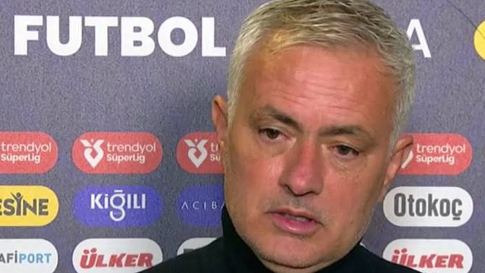 Mourinho'dan zehir zemberek sözler. Puan farkı oynanan oyundan mı kaynaklı?