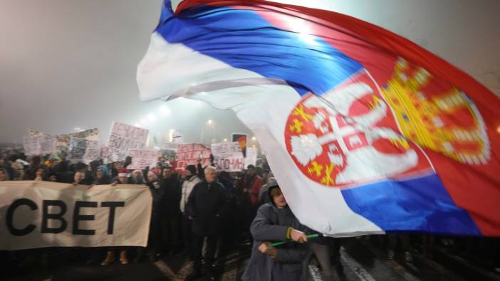 Sırbistan’daki öğrenci protestoları büyüyor