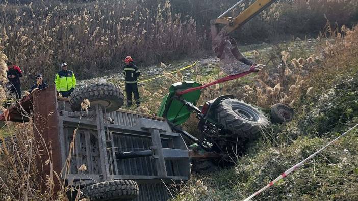 Traktör devrildi; dede öldü, araçtan atlayan torunu kurtuldu