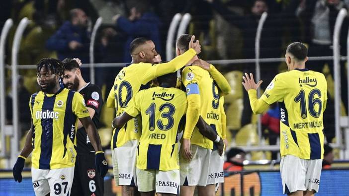 Fenerbahçe’de hedef savunmaya transfer. İşte listedeki oyuncular