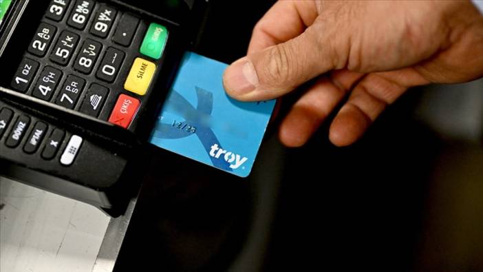 Banka ve kredi kartlarında yeni dönem! Resmi Gazete'de yayımlandı