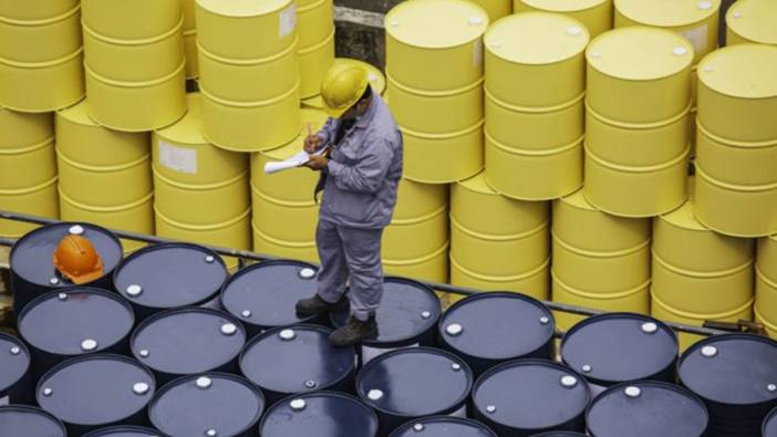 Trump'ın yemin töreni öncesi petrolde düşüş!