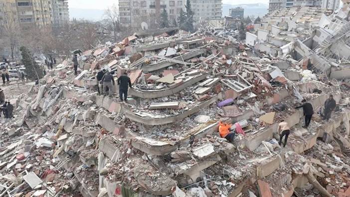 Deprem bölgesinde mücbir sebep hali uzatıldı