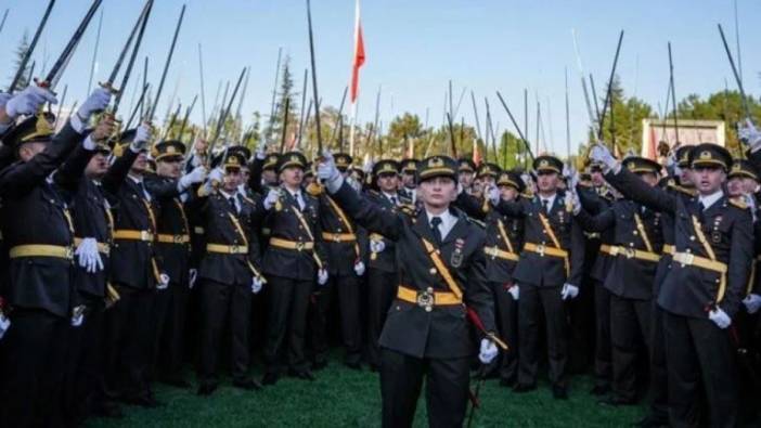 Teğmenlerin ihracında skandal detay. Başlarına bir de bu gelecek