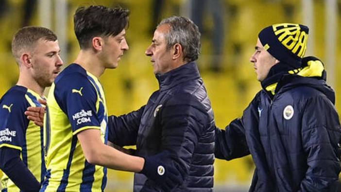 Mesut Özil'den İsmail Kartal'a sert sözler