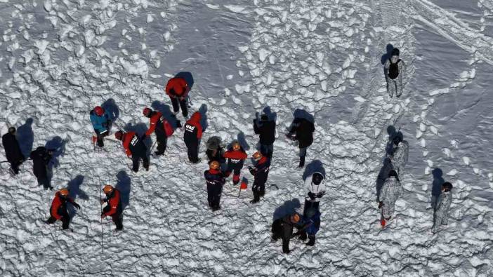 Erzincan’daki Ergan Dağı’nda çığ tatbikatı