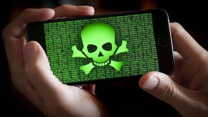 Akıllı telefon kullanırken dikkat! Bankacılık saldırıları 2024'te üç kat arttı