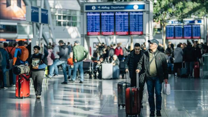 Almanya'da durdurulan uçuşlara ilişkin yeni açıklama