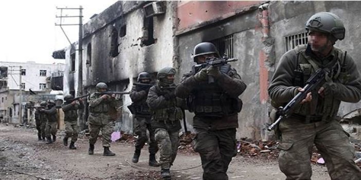 Nusaybin'de güvenlik güçlerine saldırı: 9 yaralı!
