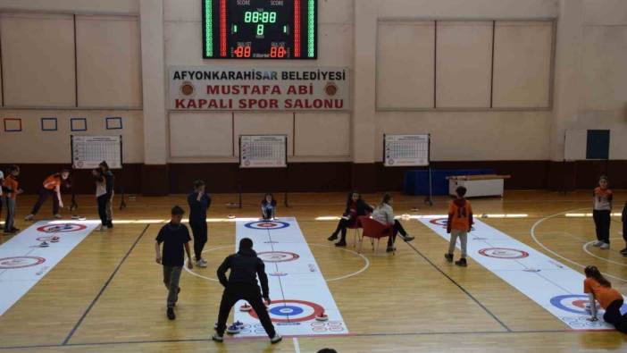 Floor Curling turnuvası bitti