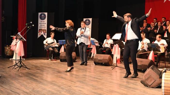 Anadolu türküleri mest etti