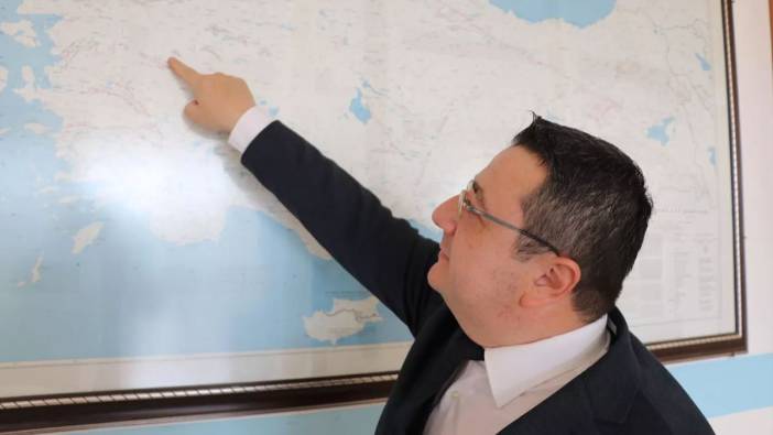3 günde 100'den fazla deprem oldu. Gizli fay hattı tespit edildi