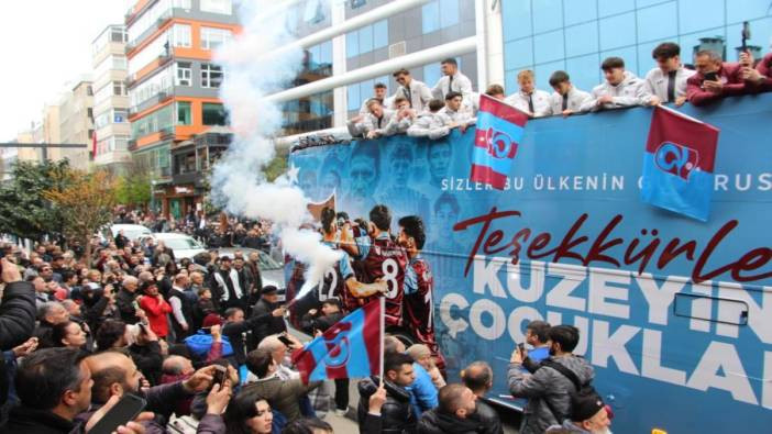 Trabzonspor U19 takımı taraftarıyla buluştu