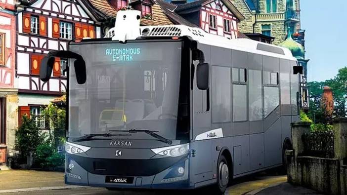 Türkiye'nin devi sürücüsüz elektrikli otobüs üretti. Tek şarjla günü tamamlıyor