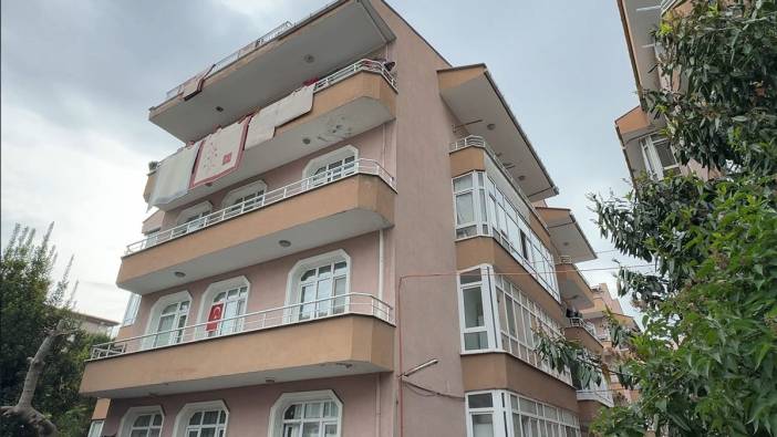Avcılar’da 4 katlı bina mühürlendi