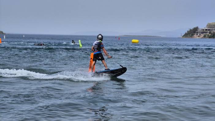Bodrum'da su jeti, flyboard ve motosurf yarışları heyecanı