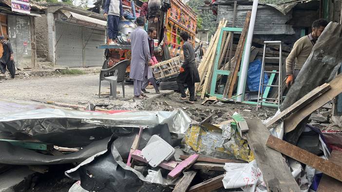 Pakistan'dan, Hindistan ile yapılan ateşkesin ardından orduya destek