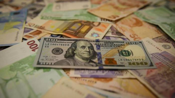 Dolar ve Euro güne nasıl başladı? İşte serbest piyasada döviz açılış fiyatları (12 Mayıs 2025)