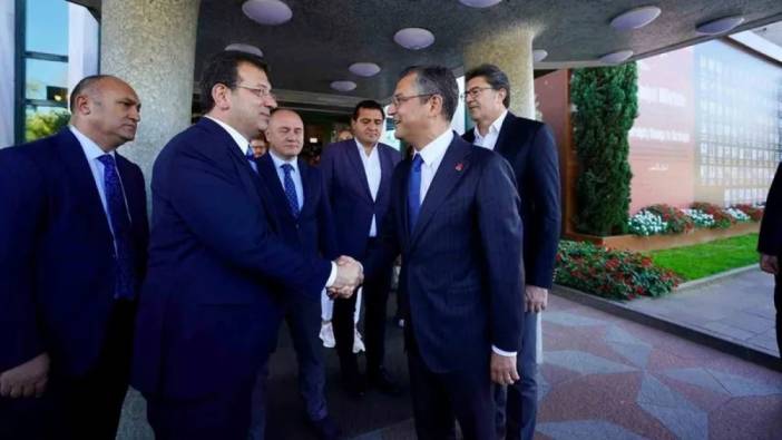 Özgür Özel Ekrem İmamoğlu için yeniden Silivri’ye gitti