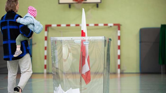 Polonya’da kritik seçim: Trzaskowski mi, Nawrocki mi?