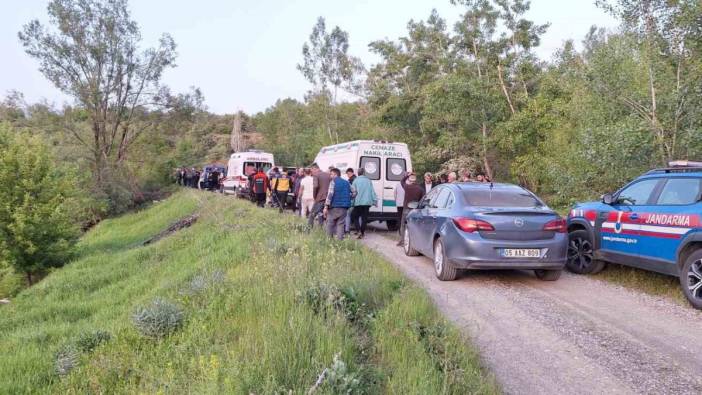Erzincan’da devrilen traktörün altında kalan sürücü yaşamını yitirdi