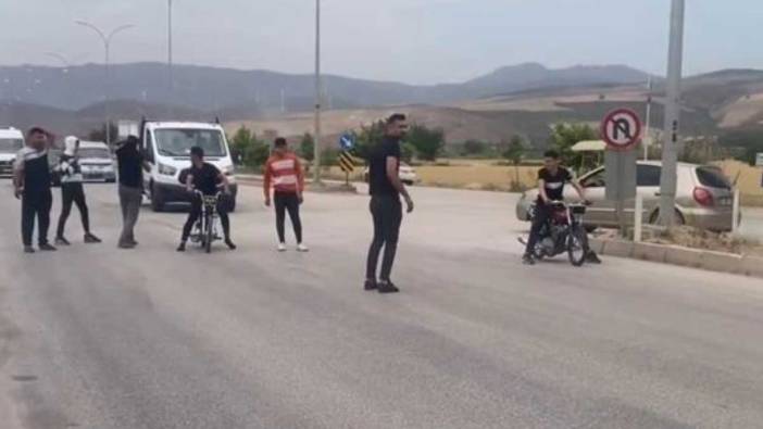 Yolu kapatarak ölümüne yarıştılar! Sürücülere 96 bin TL ceza kesildi
