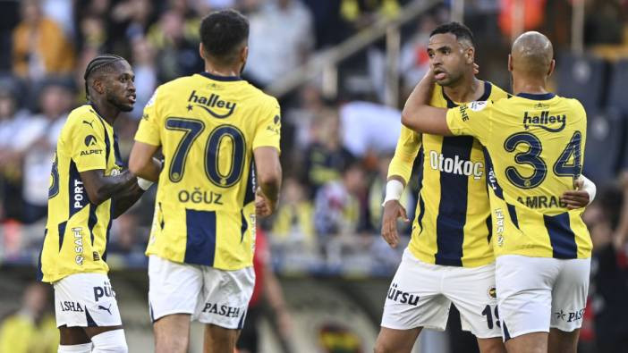 Enner Valencia'nın kulakları çınladı: Islıklar altında Fenerbahçe tarihine geçti