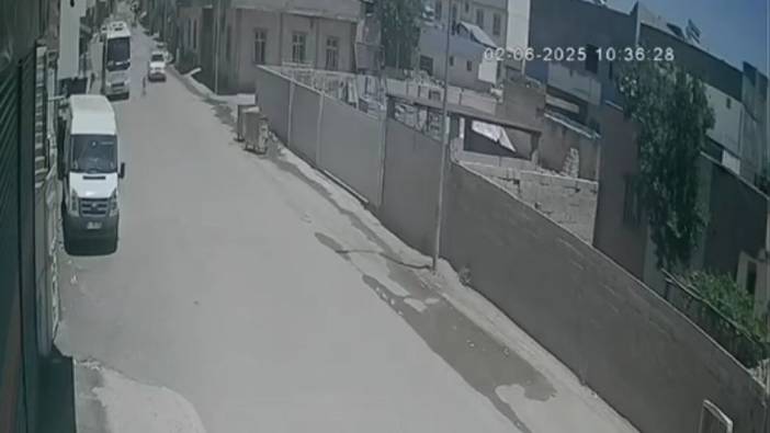 Otomobil çocuğa çarpıp kaçtı