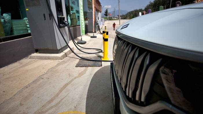 Otomobil satışlarında aslan payı elektrikli ve hibrit modellerde