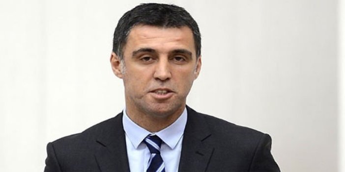 Hakan Şükür yazdı, herkes Google'da aradı