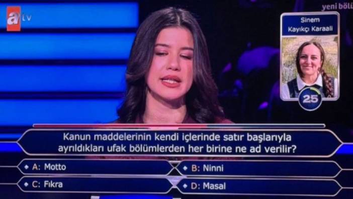 Kim Milyoner'de hukuk öğrencisinin bilemediği soru şaşırttı