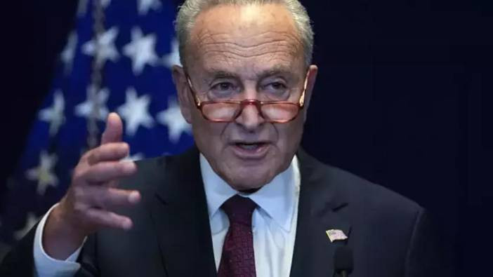 Senato Azınlık Lideri Chuck Schumer: Trump, bu gecenin hesabını Amerikan halkına vermelidir